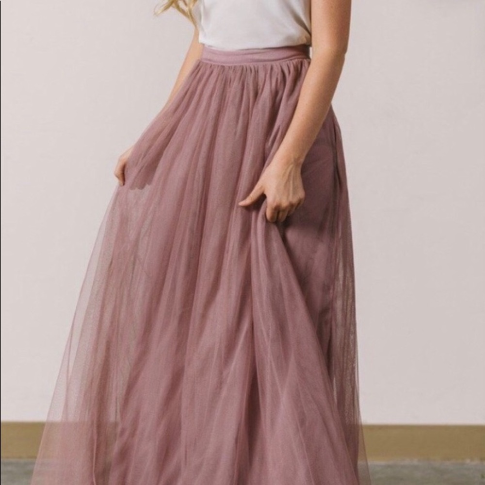Brand New tulle skirt - Picture 3 of 6